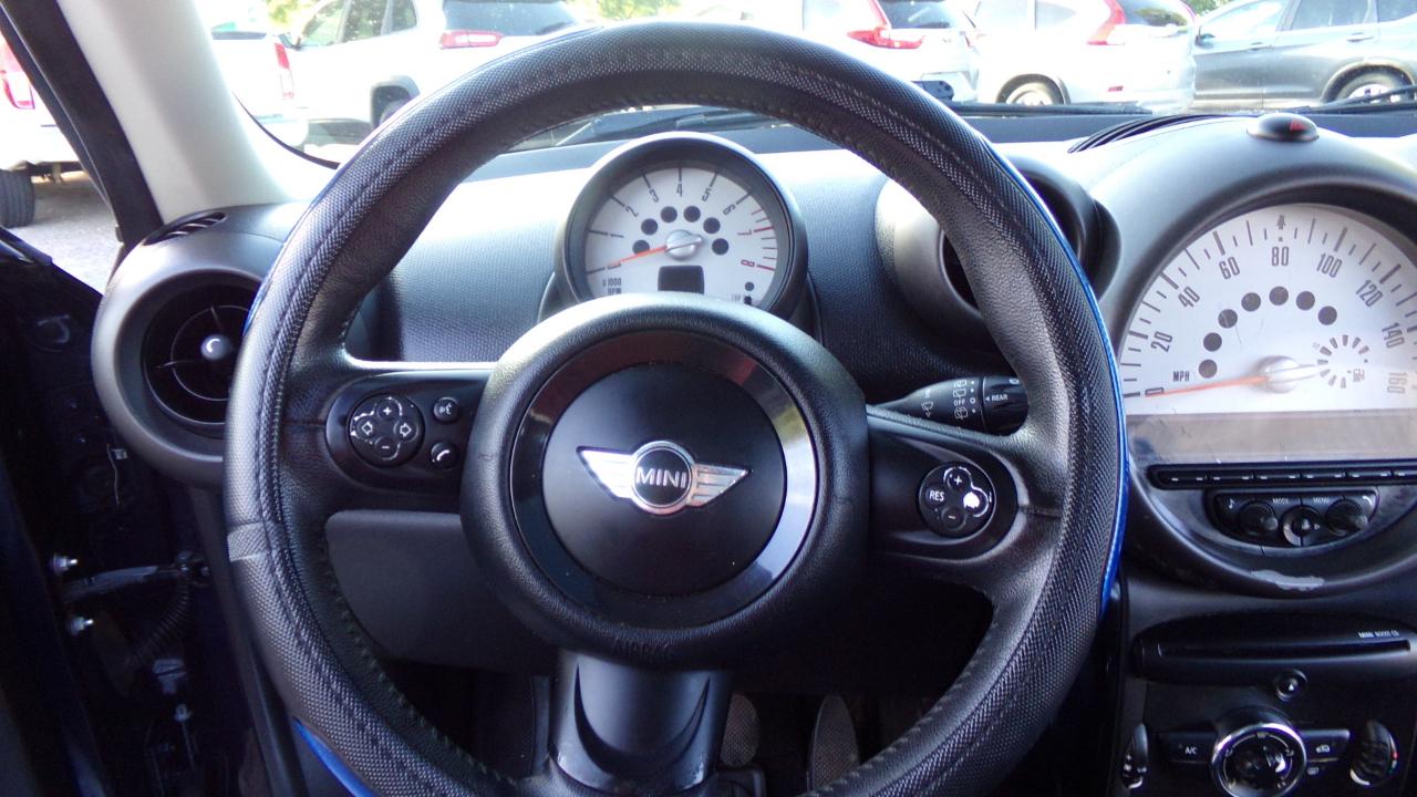 MINI Cooper Countryman FWD 4dr 2012