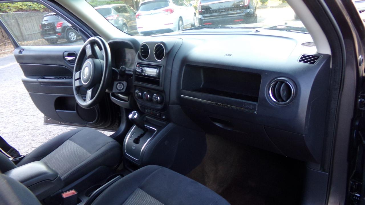 Jeep Patriot FWD 4dr Latitude 2016