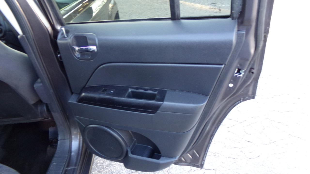 Jeep Patriot FWD 4dr Latitude 2016