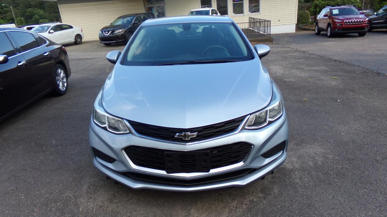 Chevrolet Cruze 4dr Sdn 1.4L LS w/1SB 2018