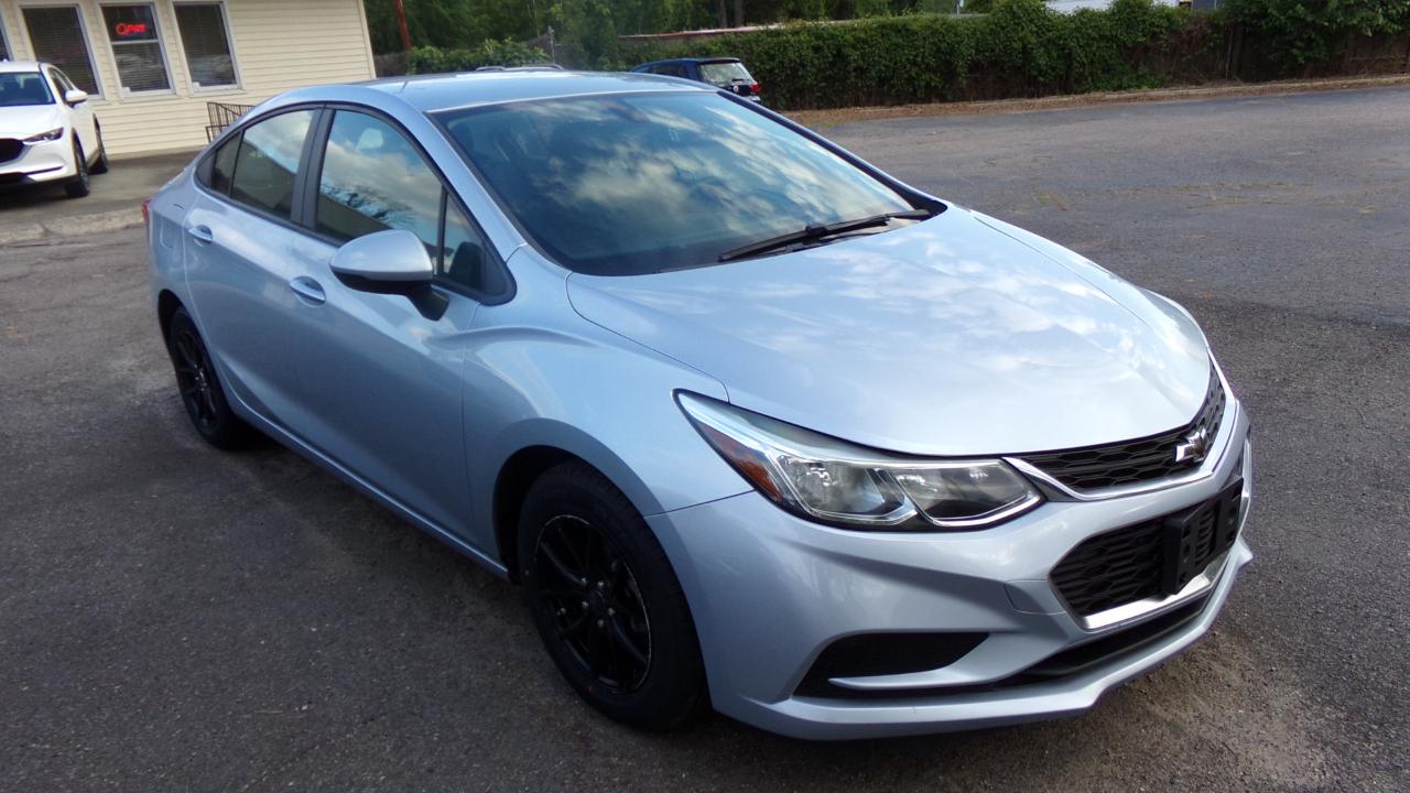 Chevrolet Cruze 4dr Sdn 1.4L LS w/1SB 2018