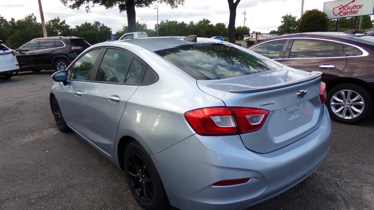 Chevrolet Cruze 4dr Sdn 1.4L LS w/1SB 2018