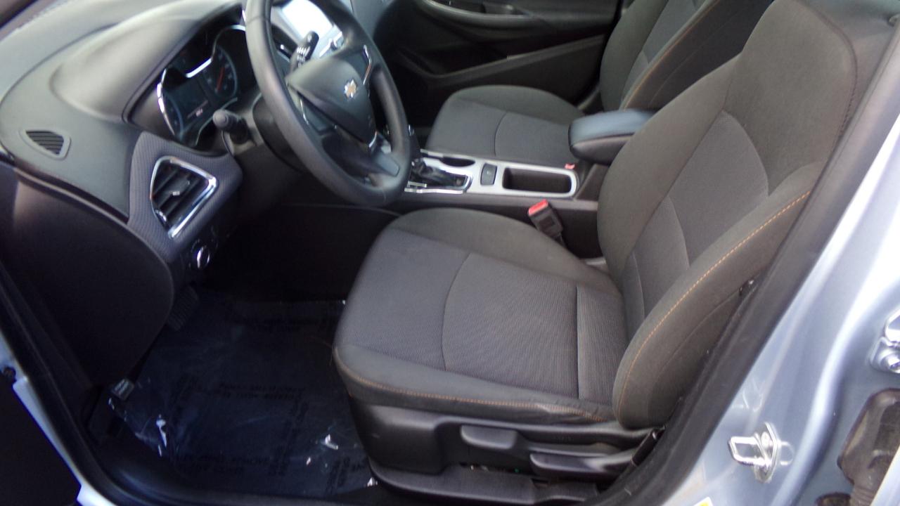 Chevrolet Cruze 4dr Sdn 1.4L LS w/1SB 2018