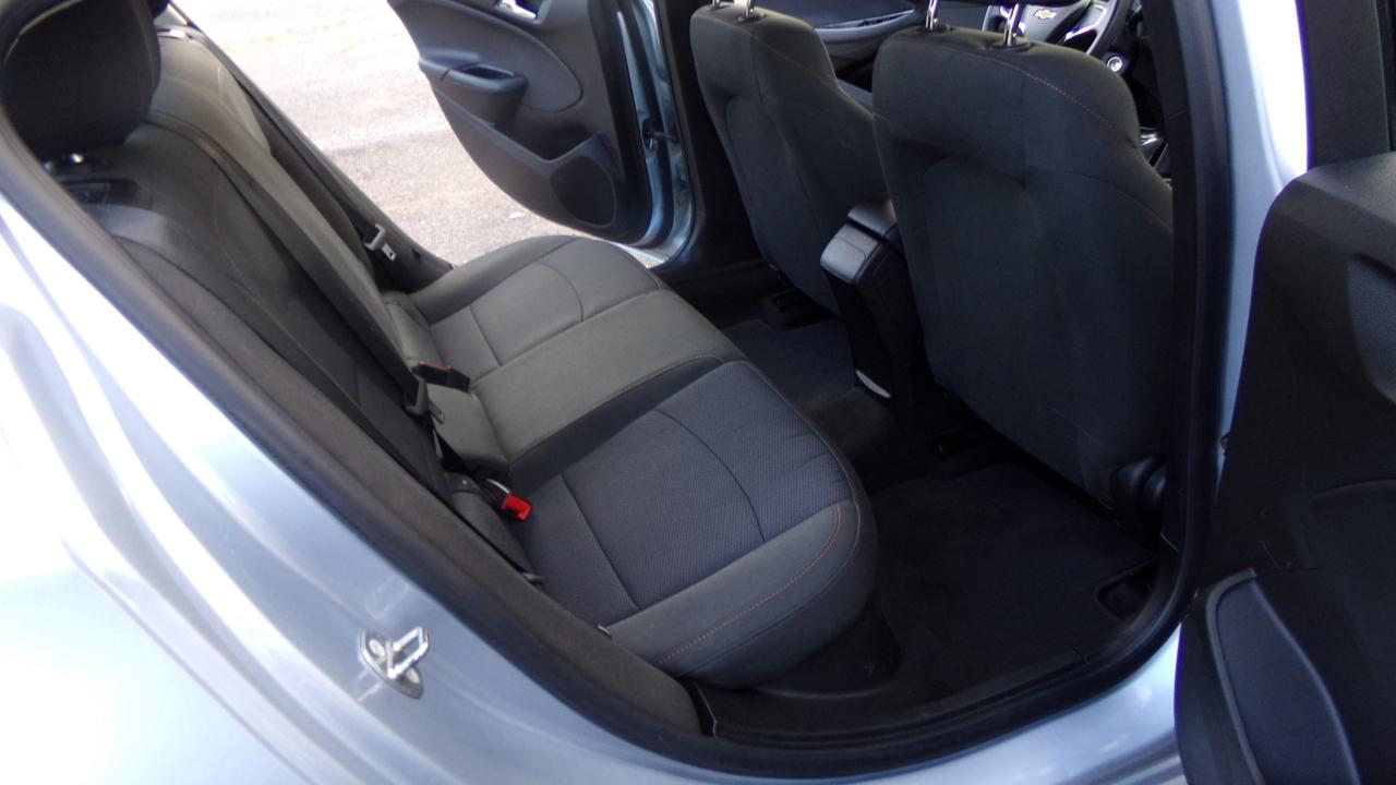 Chevrolet Cruze 4dr Sdn 1.4L LS w/1SB 2018