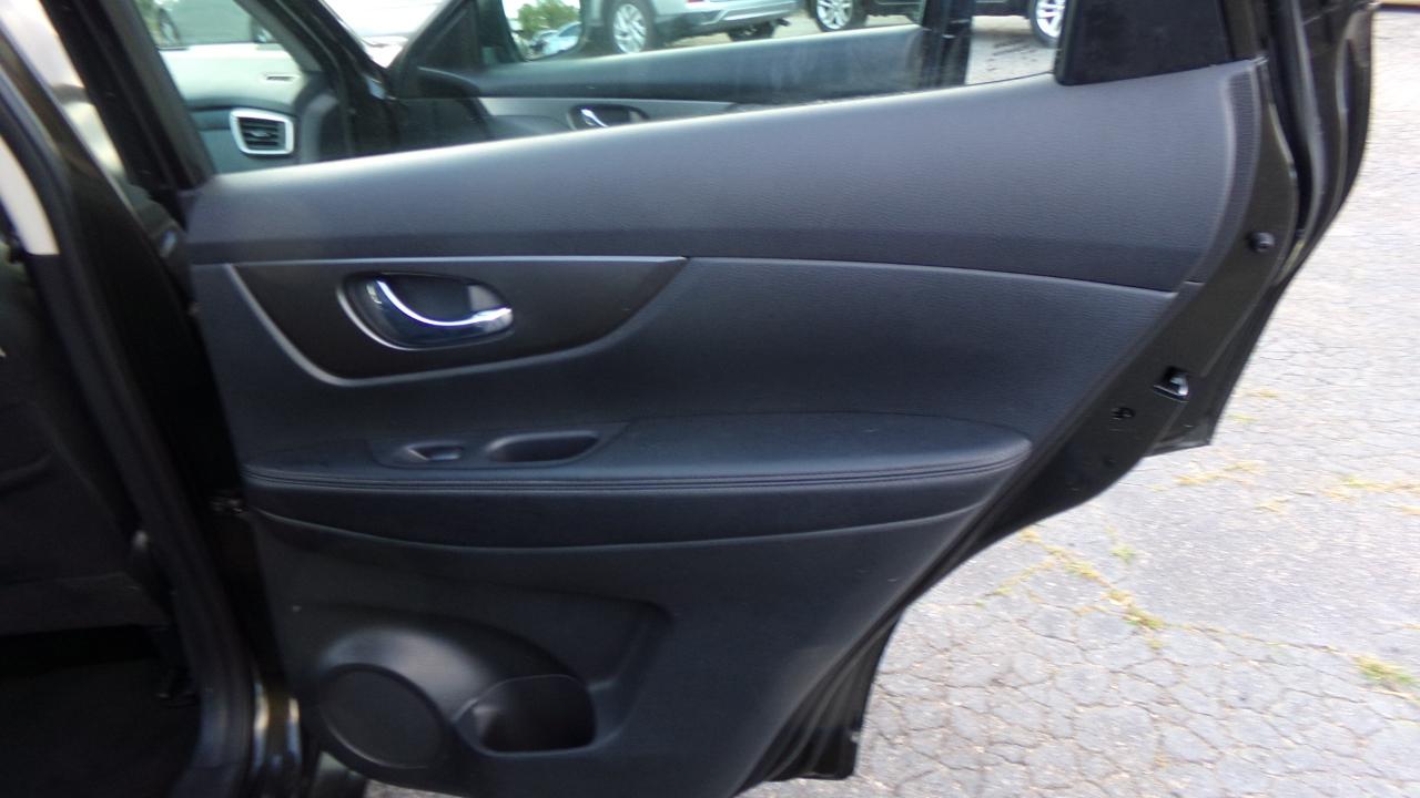 Nissan Rogue AWD 4dr S 2015