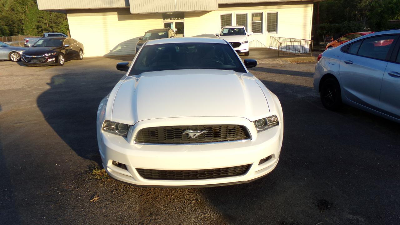 Ford Mustang 2dr Cpe V6 2014