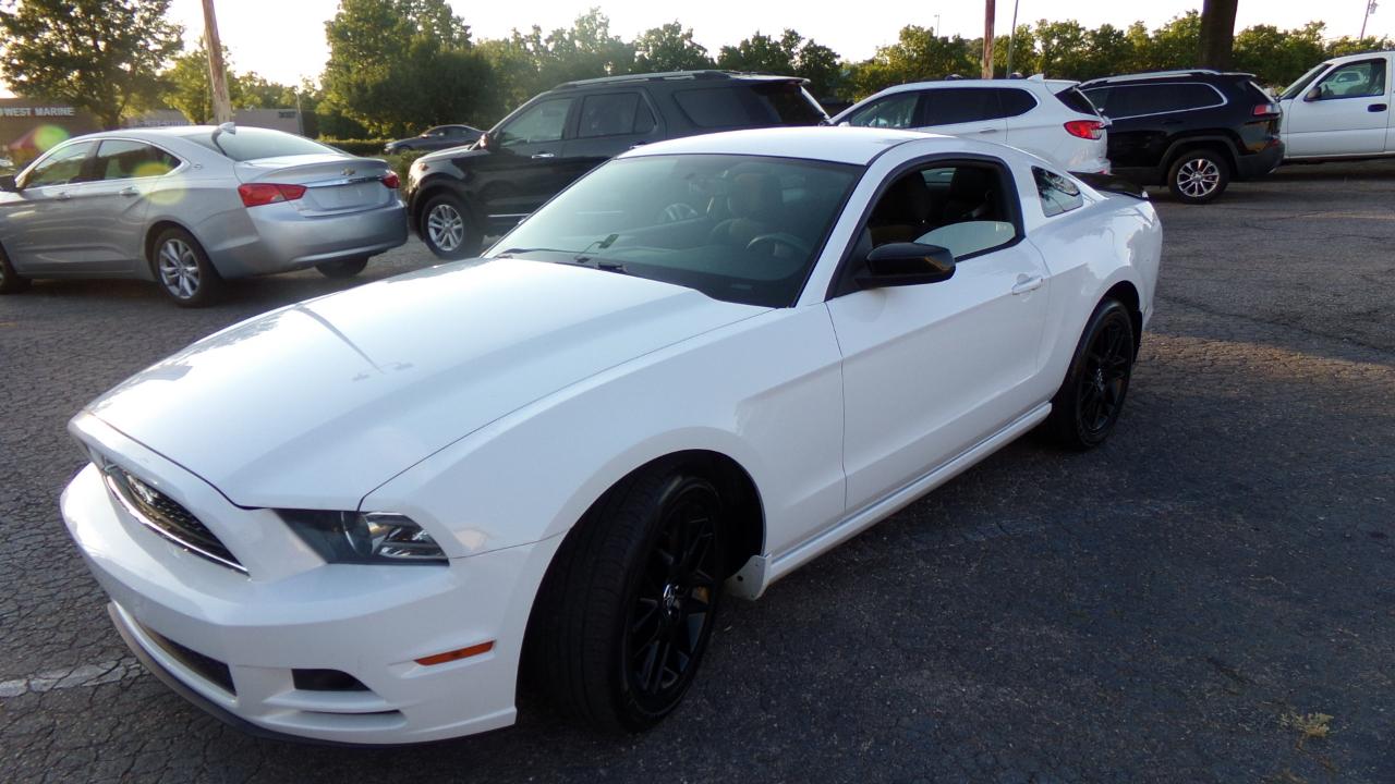 Ford Mustang 2dr Cpe V6 2014