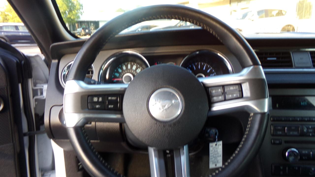 Ford Mustang 2dr Cpe V6 2014