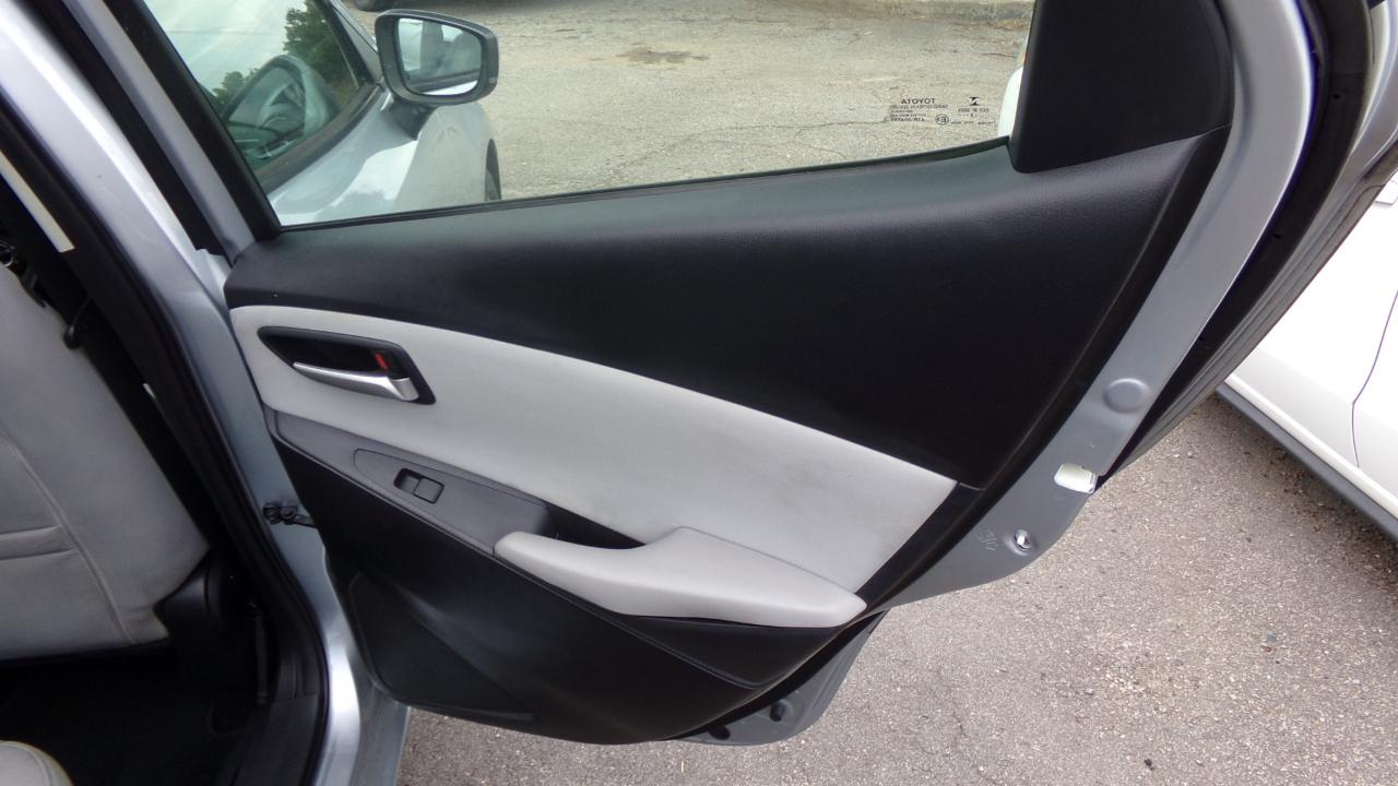 Toyota Yaris Sedan XLE Auto (Natl) 2019