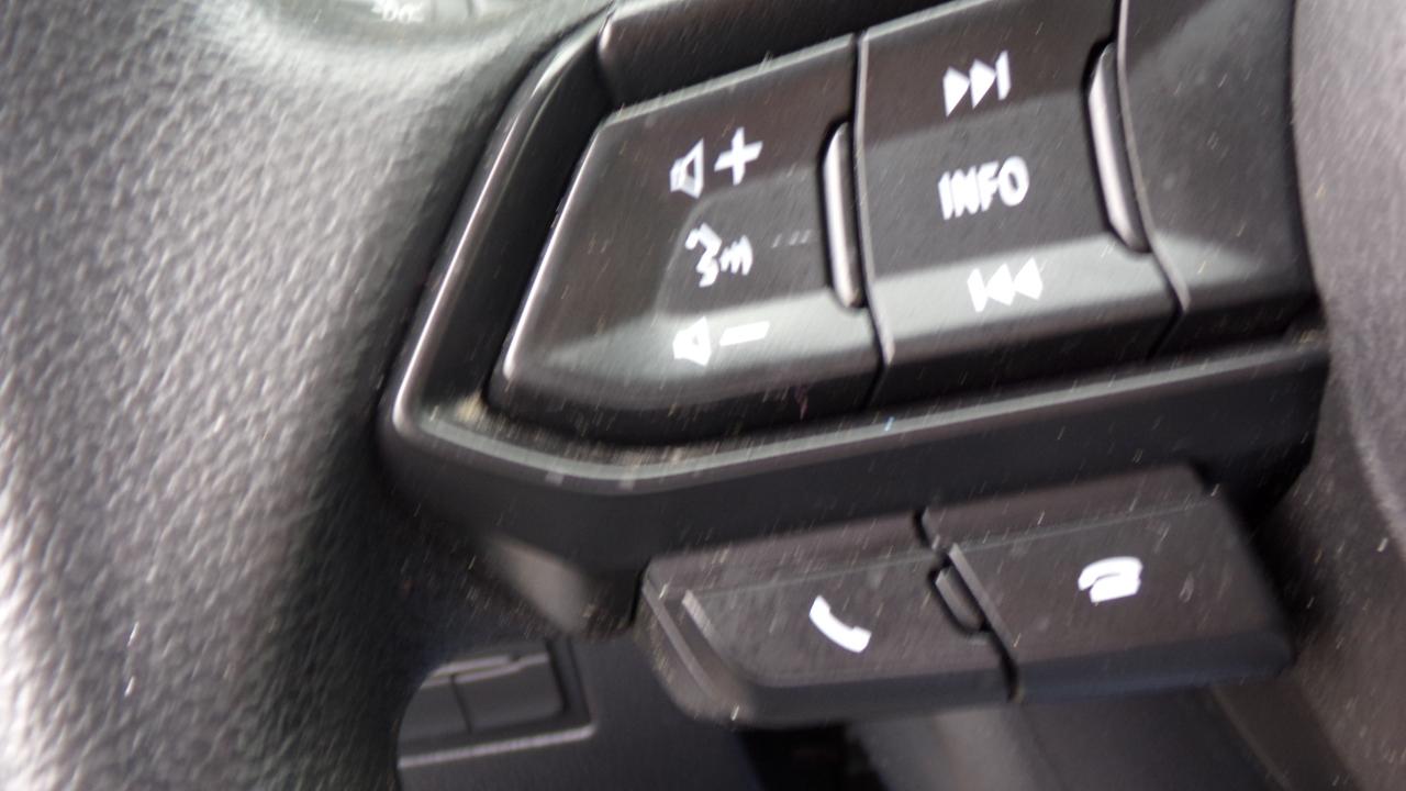 Toyota Yaris Sedan XLE Auto (Natl) 2019