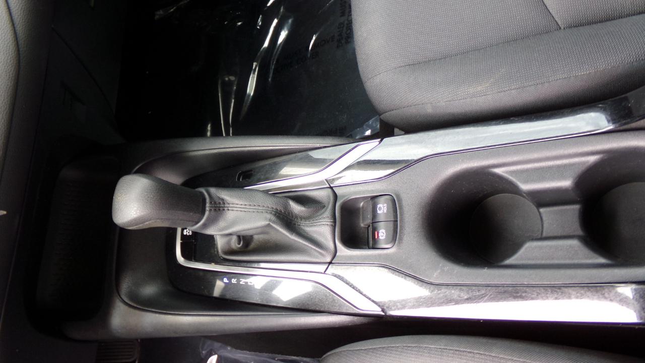 Toyota Corolla LE CVT (Natl) 2021