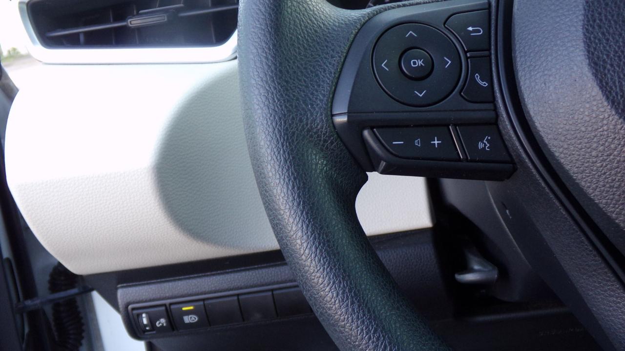 Toyota Corolla LE CVT (Natl) 2020