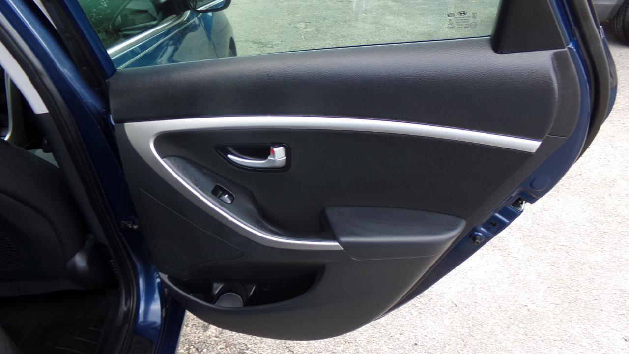 Hyundai Elantra GT 5dr HB Auto 2014