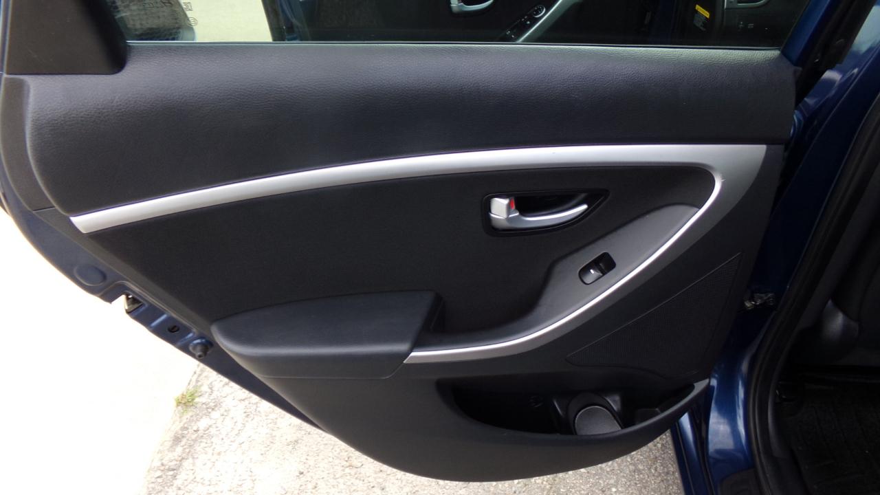 Hyundai Elantra GT 5dr HB Auto 2014