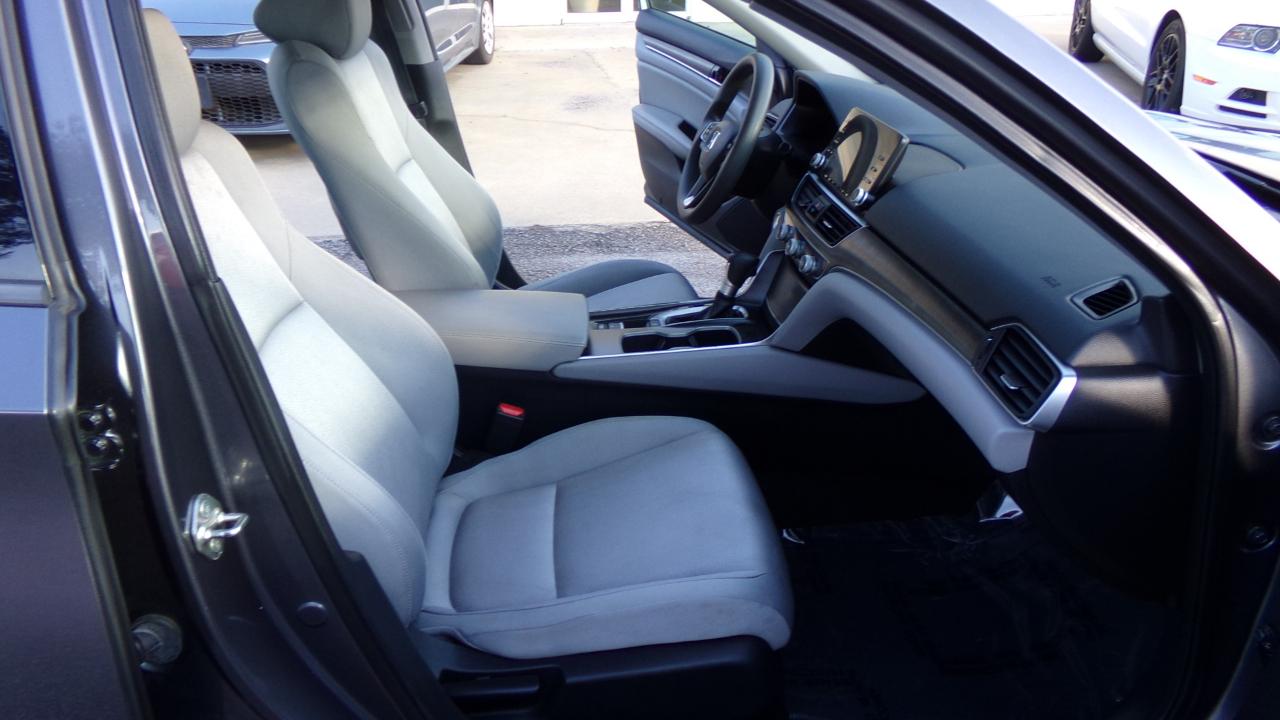 Honda Accord Sedan LX 1.5T CVT 2019
