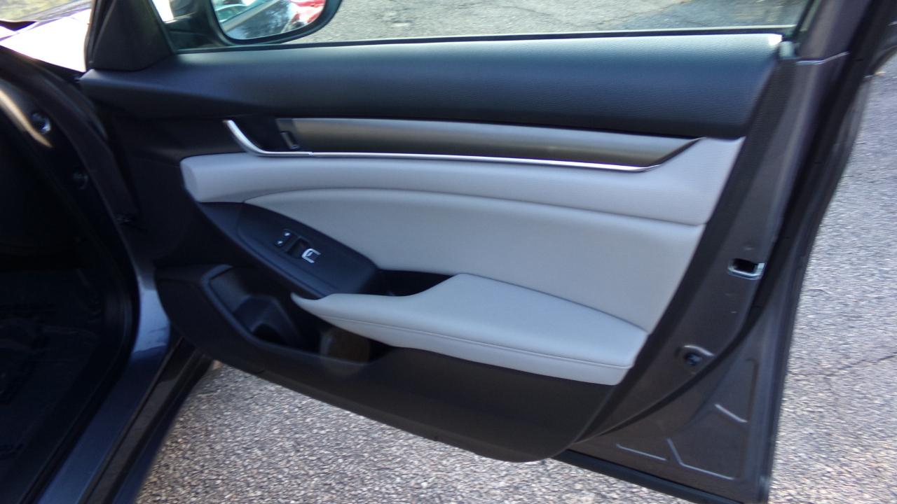 Honda Accord Sedan LX 1.5T CVT 2019