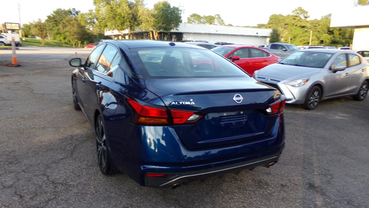 Nissan Altima 2.5 SR Sedan 2020