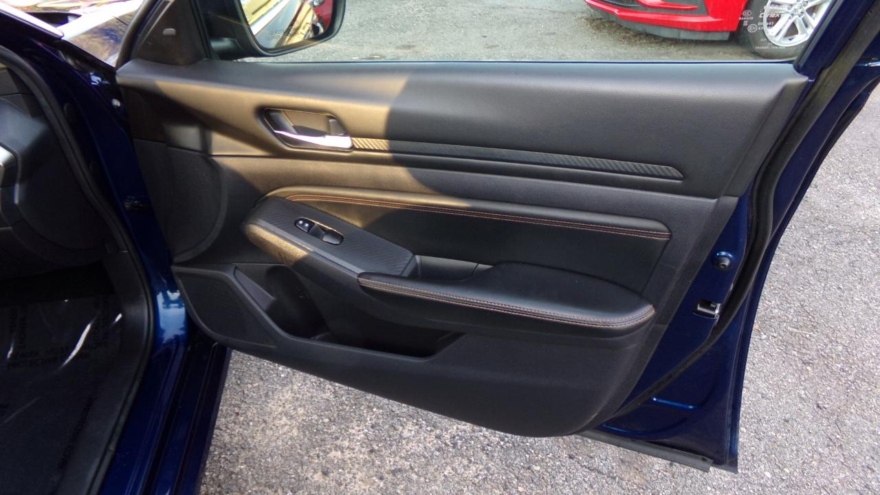 Nissan Altima 2.5 SR Sedan 2020