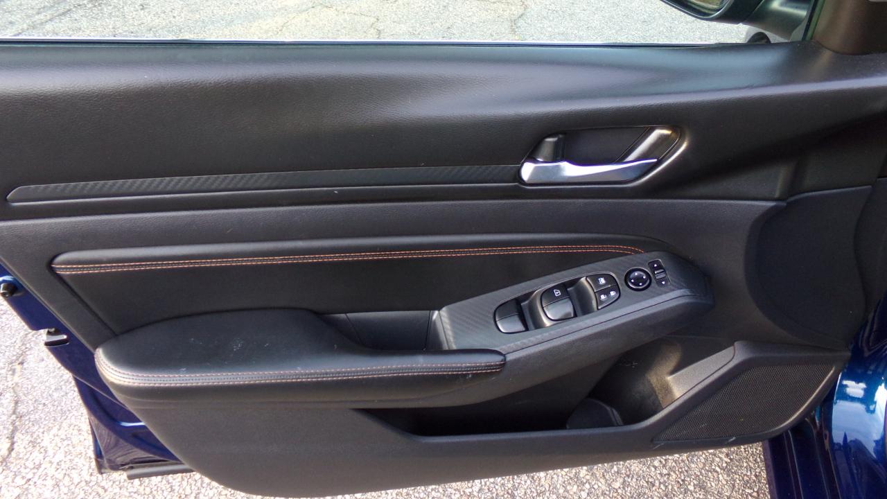 Nissan Altima 2.5 SR Sedan 2020