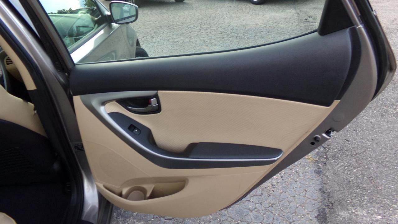 Hyundai Elantra 4dr Sdn Auto GLS (Alabama Plant) *Ltd Avail* 2013