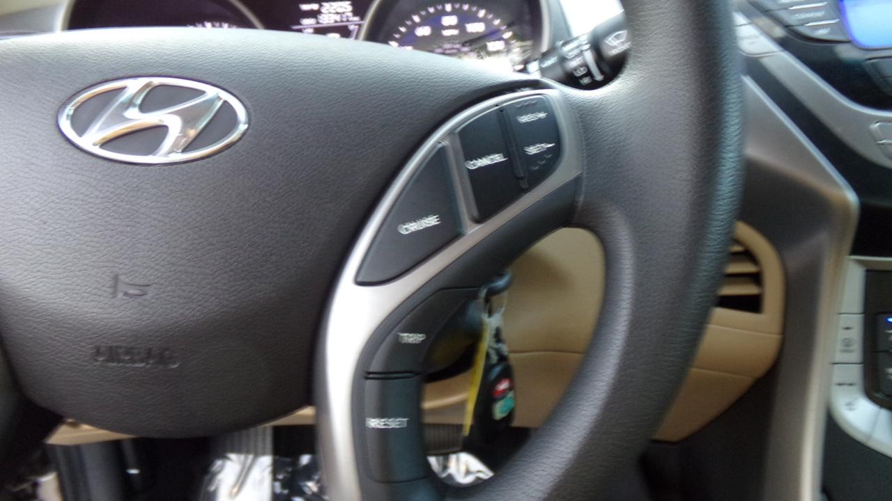 Hyundai Elantra 4dr Sdn Auto GLS (Alabama Plant) *Ltd Avail* 2013