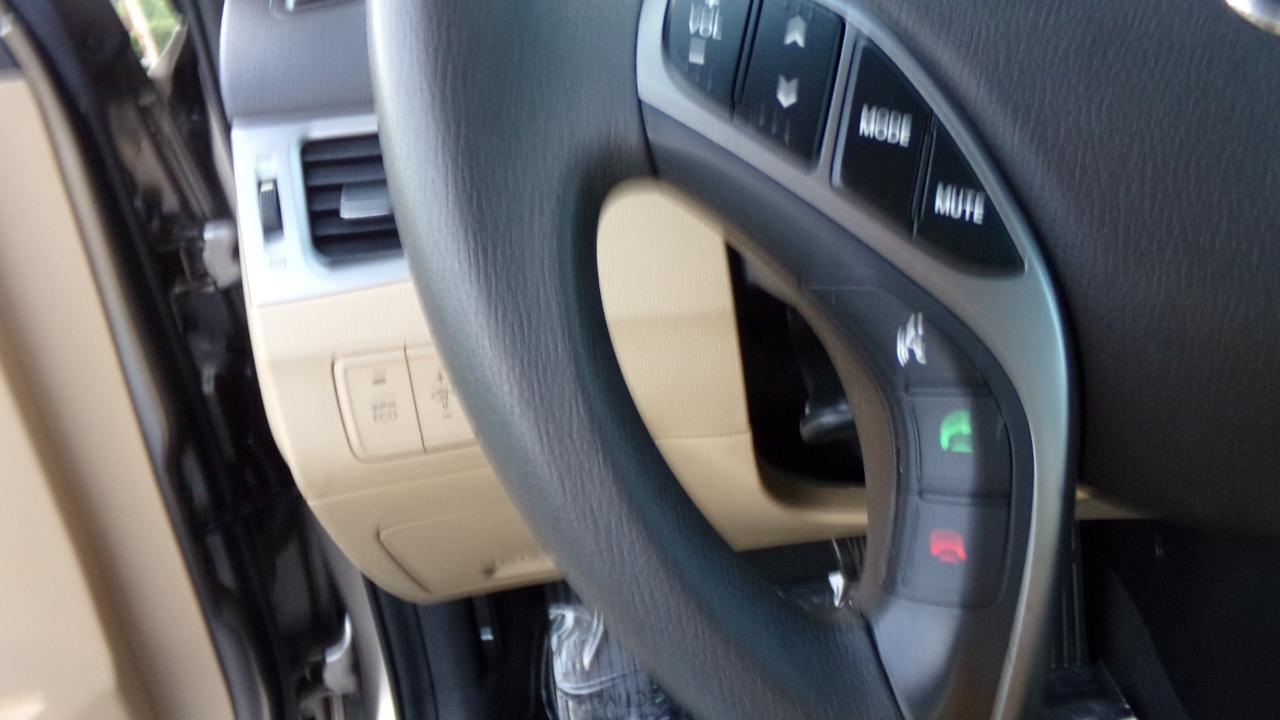Hyundai Elantra 4dr Sdn Auto GLS (Alabama Plant) *Ltd Avail* 2013