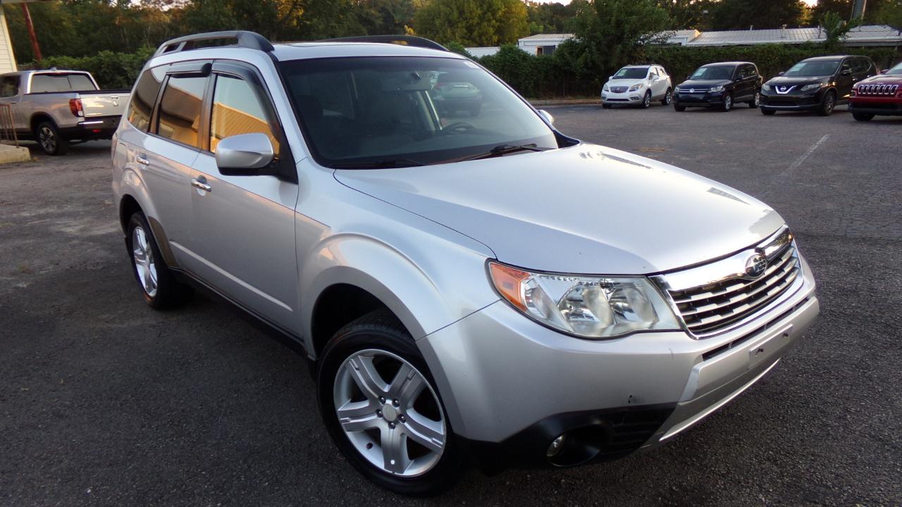Subaru Forester 4dr Auto 2.5X Premium w/All-Weather Pkg 2010