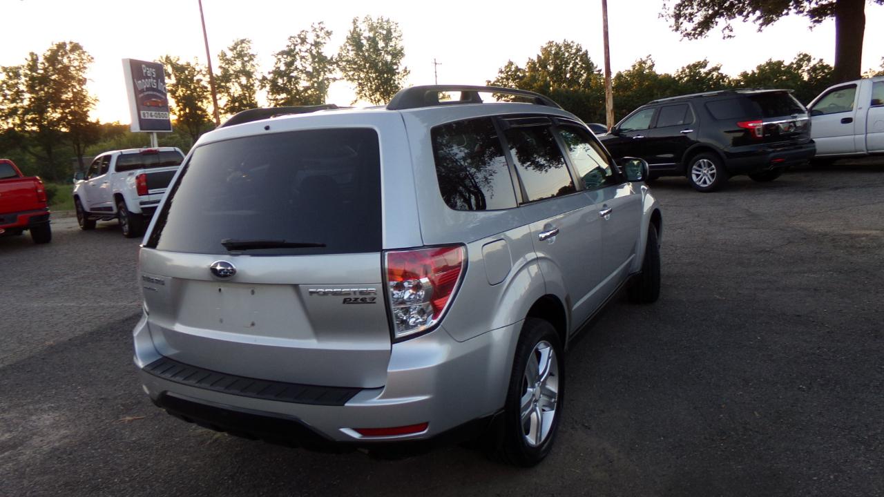 Subaru Forester 4dr Auto 2.5X Premium w/All-Weather Pkg 2010