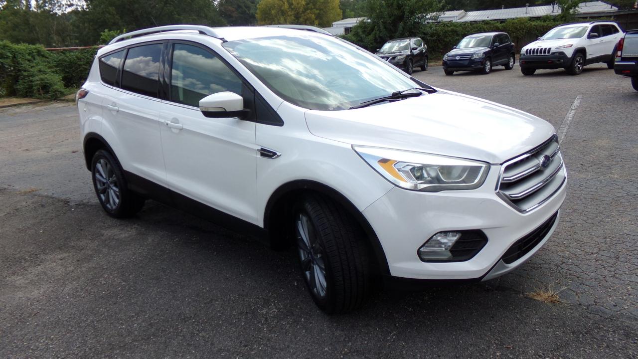 Ford Escape Titanium FWD 2017