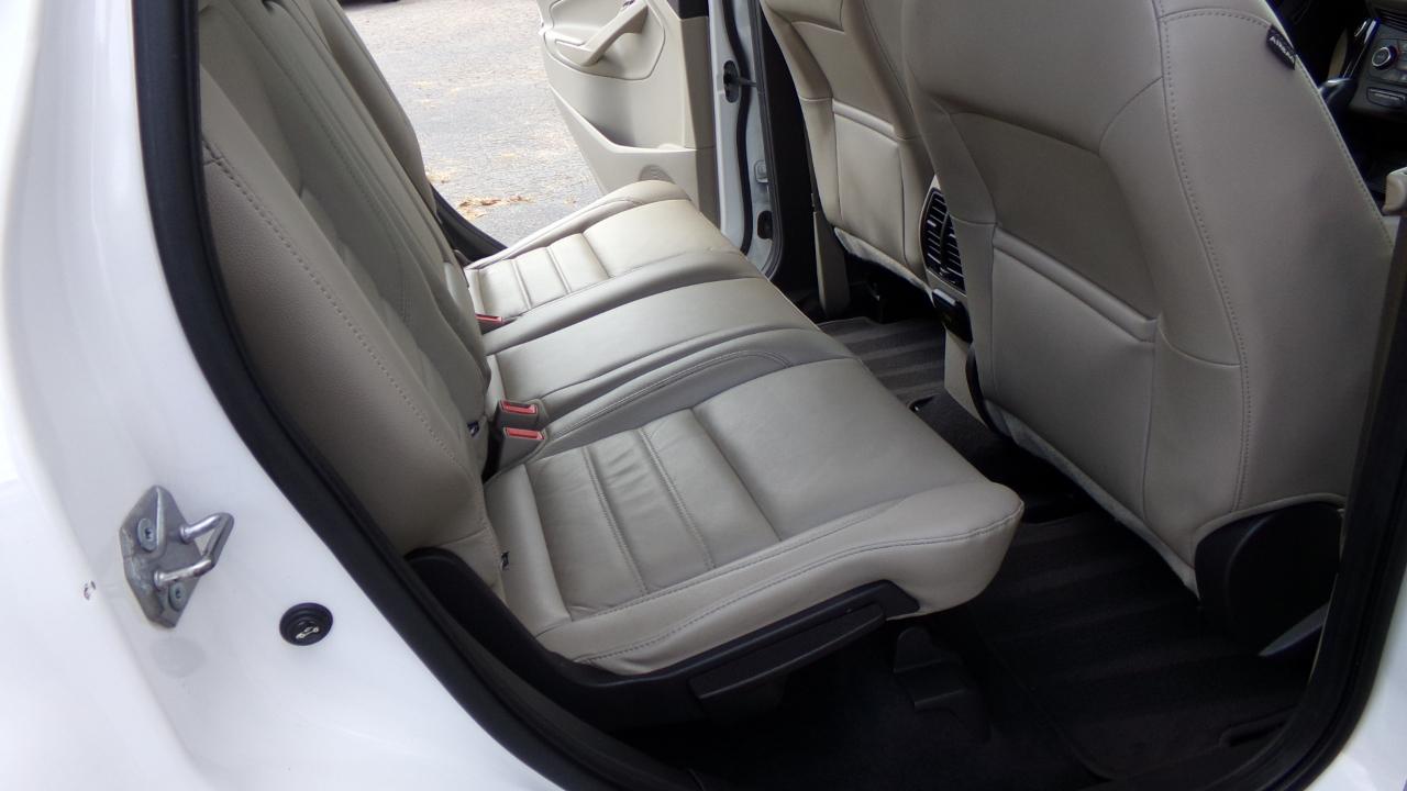 Ford Escape Titanium FWD 2017