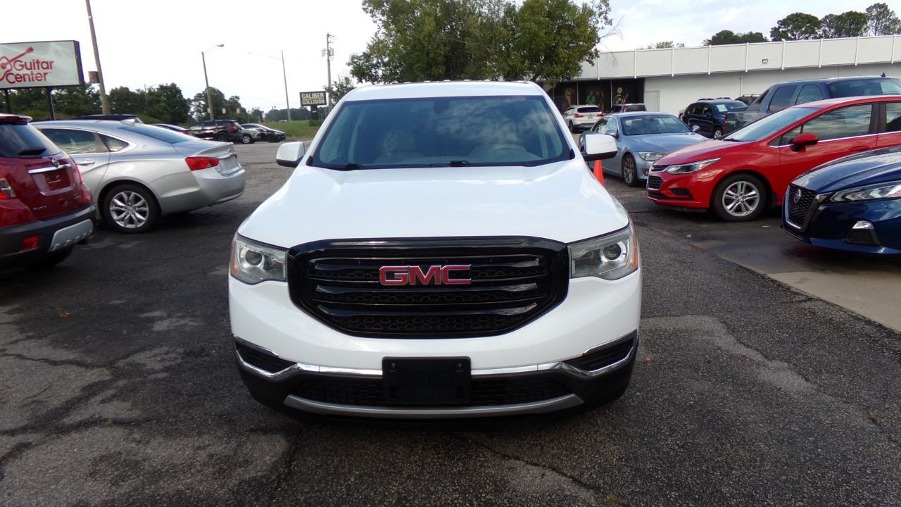 GMC Acadia FWD 4dr SLE w/SLE-1 2017