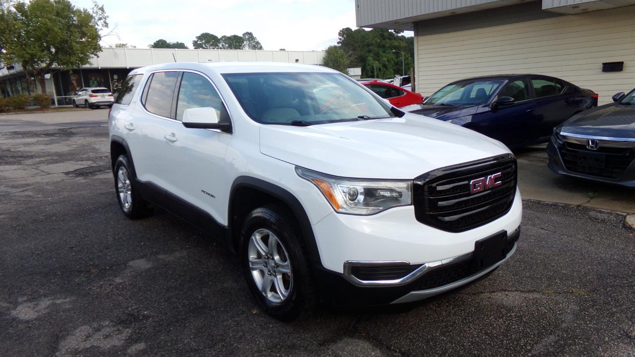 GMC Acadia FWD 4dr SLE w/SLE-1 2017
