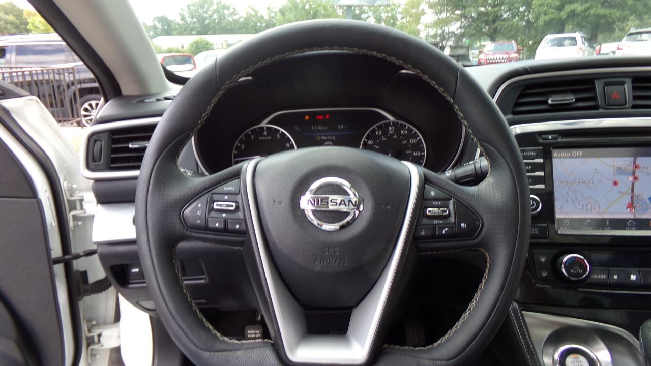 Nissan Maxima SL 3.5L 2017