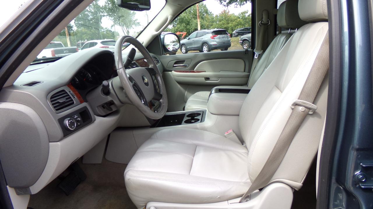 Chevrolet Avalanche 2WD Crew Cab 130" LT w/1LT 2009