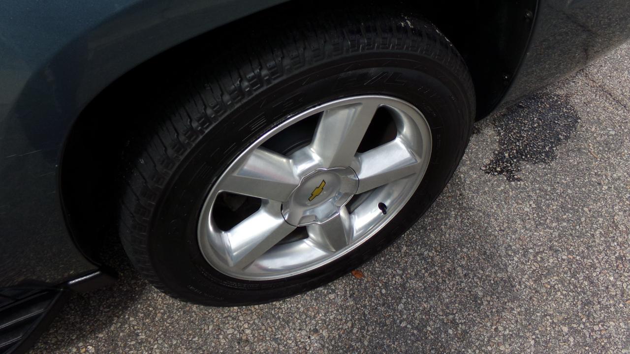 Chevrolet Avalanche 2WD Crew Cab 130" LT w/1LT 2009