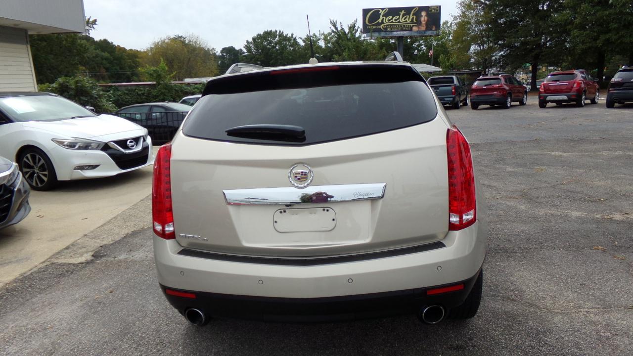 Cadillac SRX AWD 4dr Luxury Collection 2011