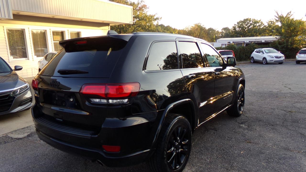 Jeep Grand Cherokee Laredo X 4x4 2021