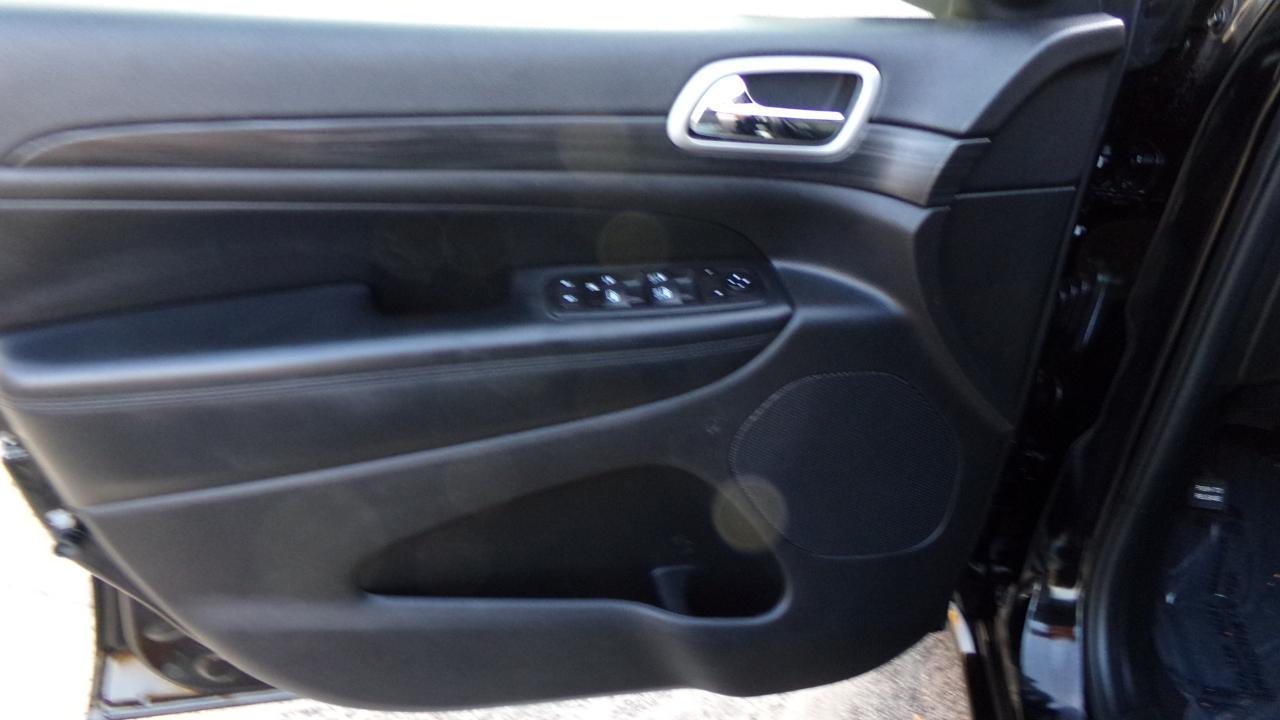 Jeep Grand Cherokee Laredo X 4x4 2021