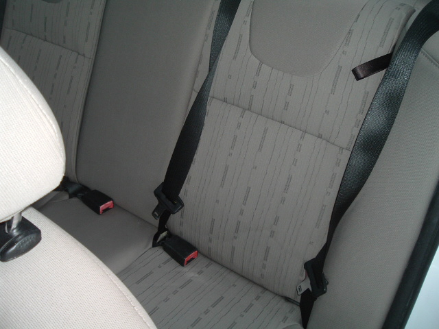 Ford Focus SE Sedan 2008