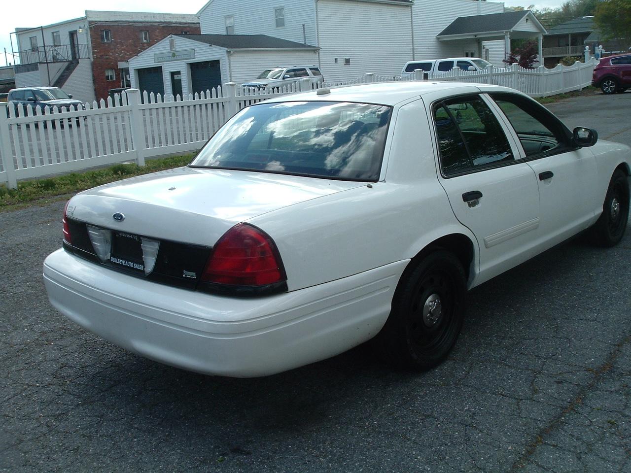 Ford Crown Victoria Police Interceptor 2010