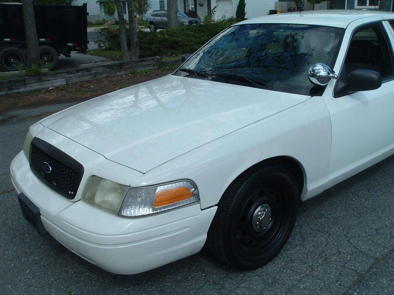 Ford Crown Victoria Police Interceptor 2010
