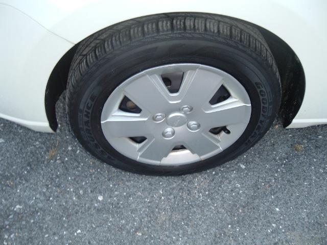 Ford Focus S Sedan 2008