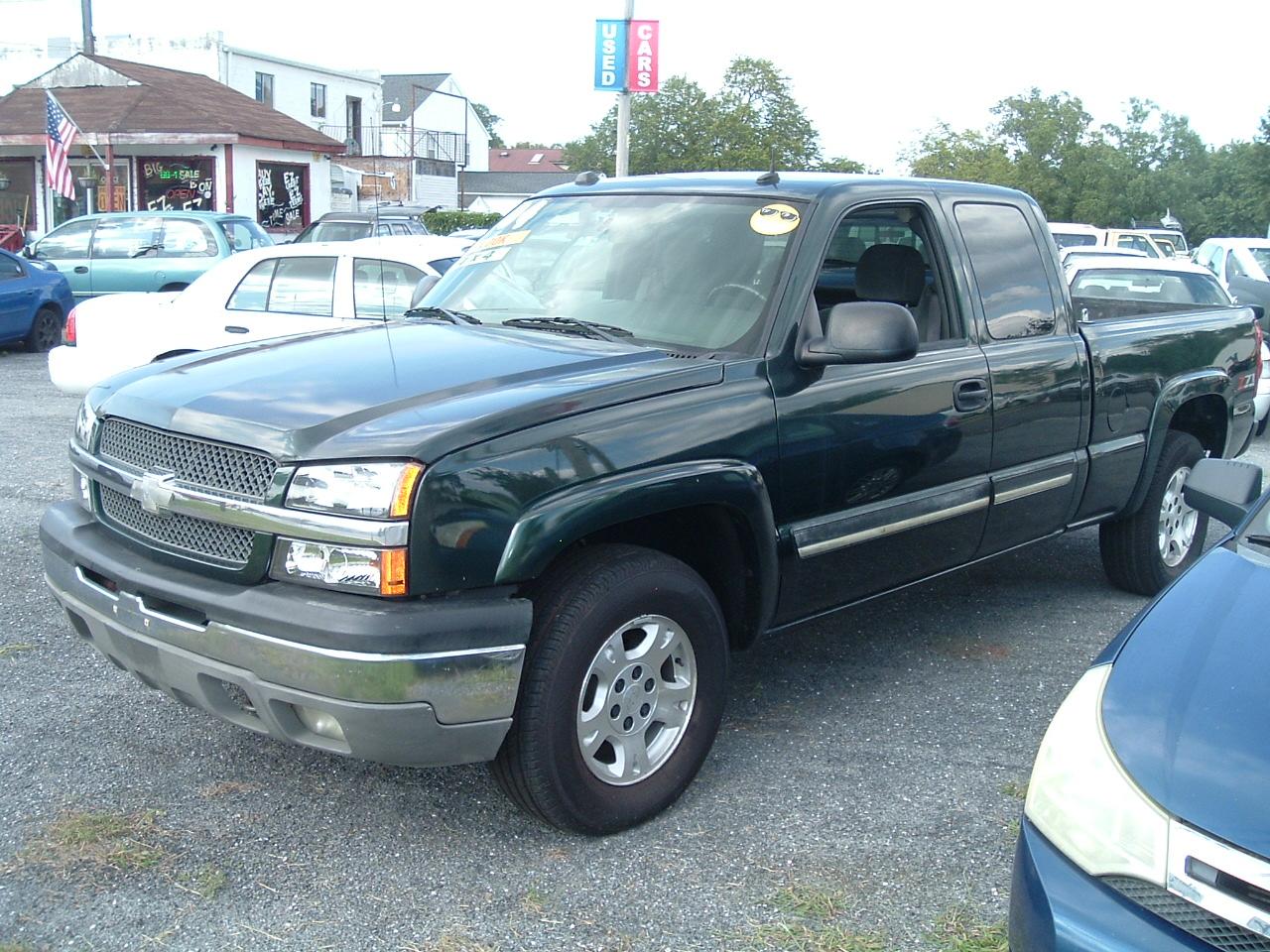 Chevrolet Silverado 1500 LT Ext. Cab 4-Door Short Bed 4WD 2004