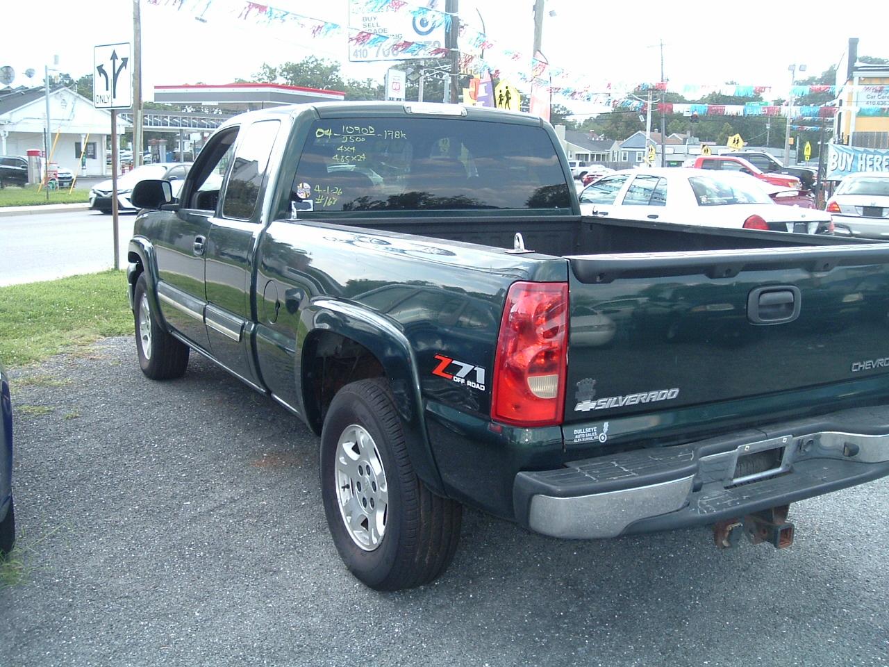 Chevrolet Silverado 1500 LT Ext. Cab 4-Door Short Bed 4WD 2004
