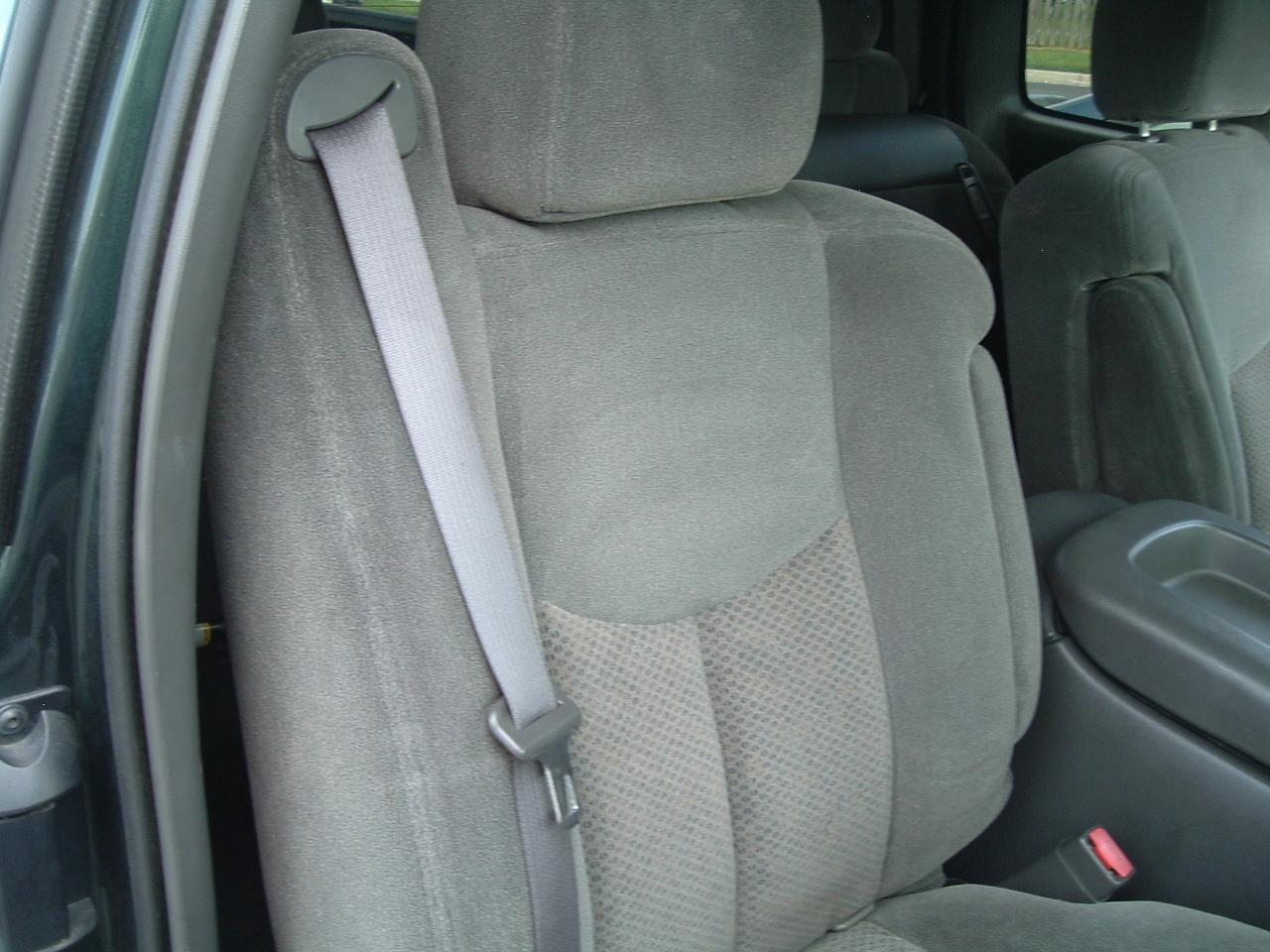 Chevrolet Silverado 1500 LT Ext. Cab 4-Door Short Bed 4WD 2004
