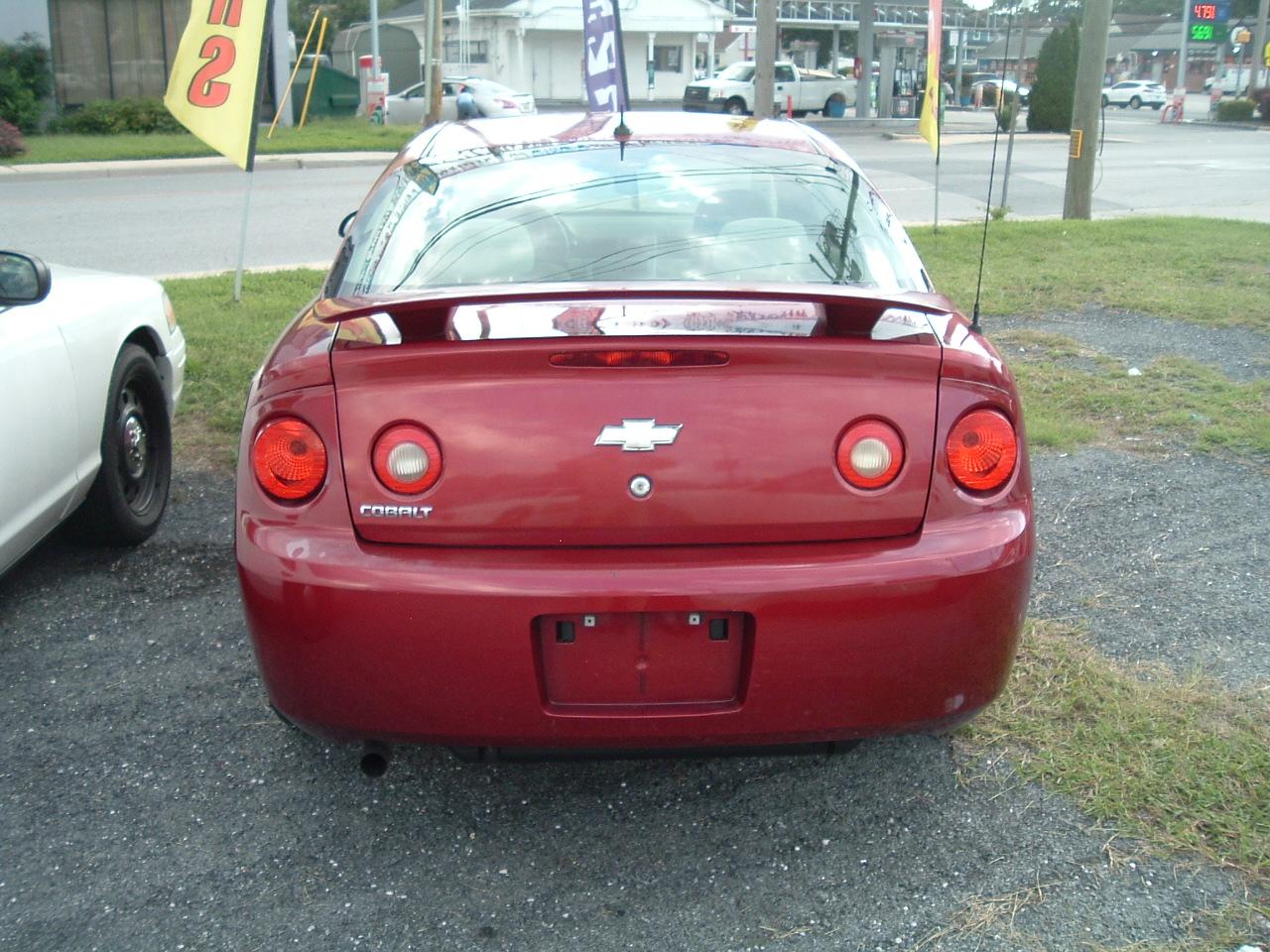 Chevrolet Cobalt LS Coupe 2010