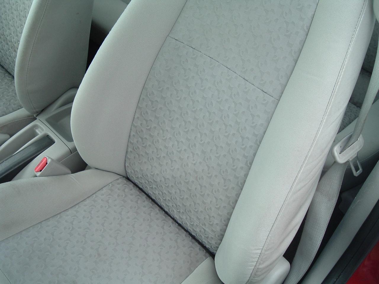 Chevrolet Cobalt LS Coupe 2010