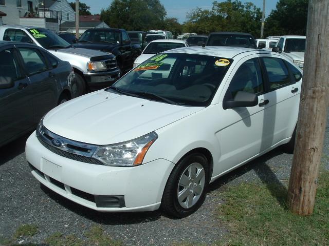 Ford Focus S Sedan 2008