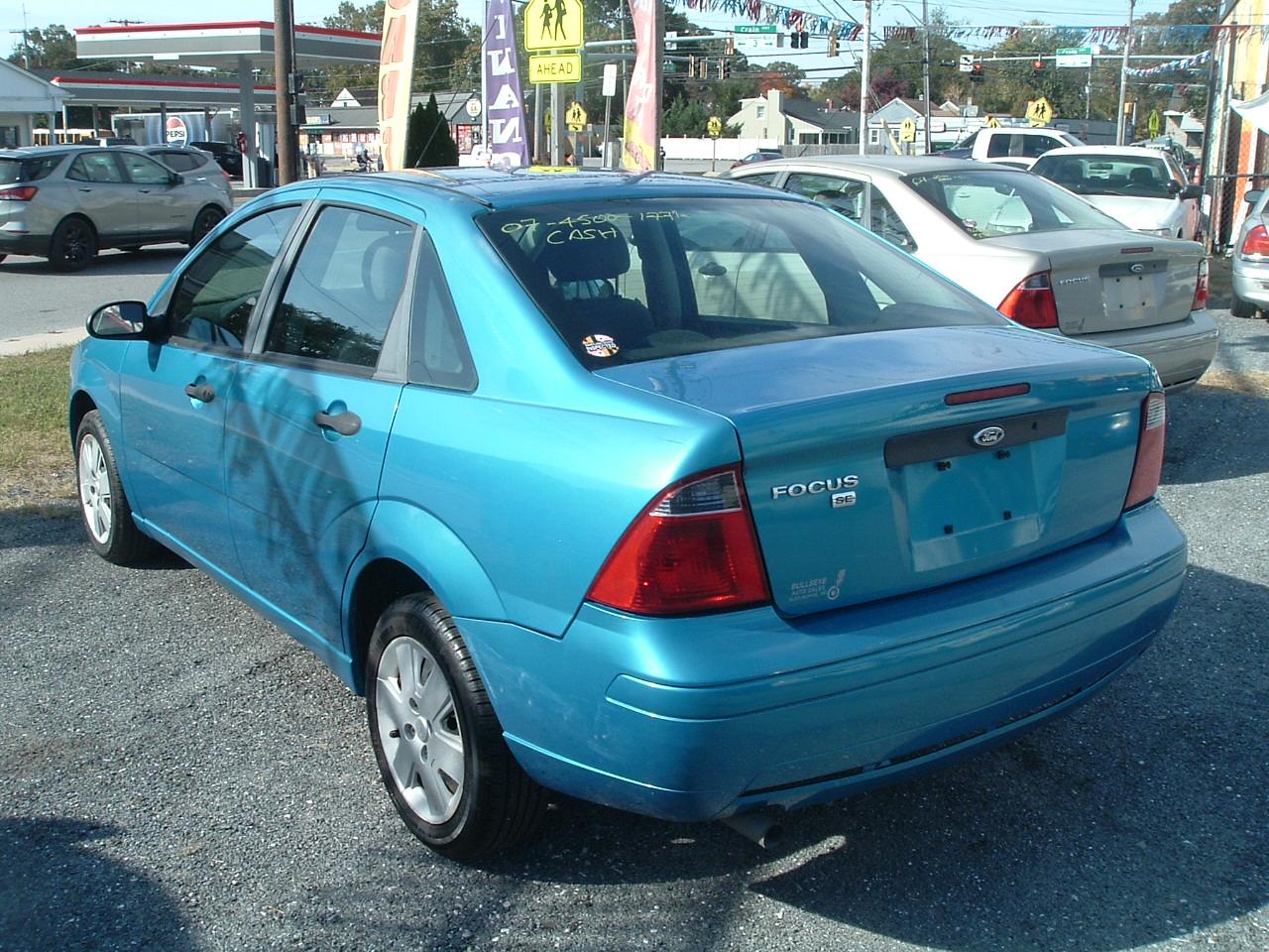 Ford Focus ZX4 SE 2007