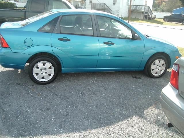 Ford Focus ZX4 SE 2007